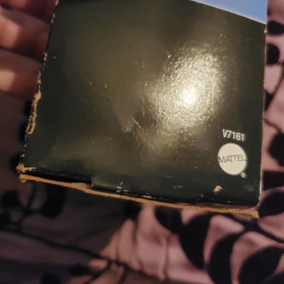 Farrah Fawcett Black Label Collectors Barbie *Damaged Box* - Picture 11 of 16